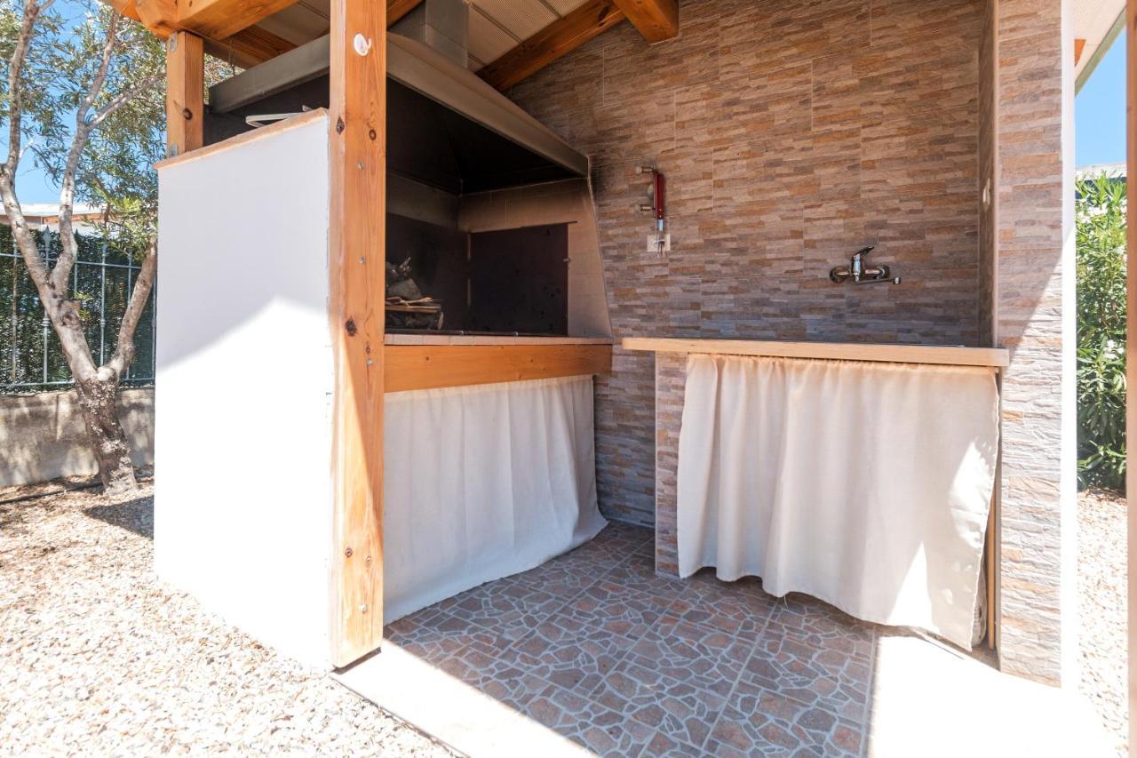 Vacanze A Villa Orosei Exteriör bild